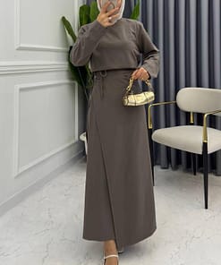 Jurk met Knoopdetail – Elegante Modest Lange Jurk Dames